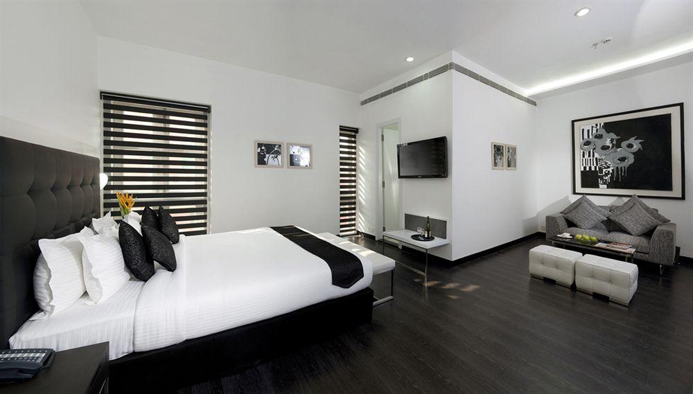 ซัปไฟร์สวีต Hotel โกลกาตา ภายนอก รูปภาพ
